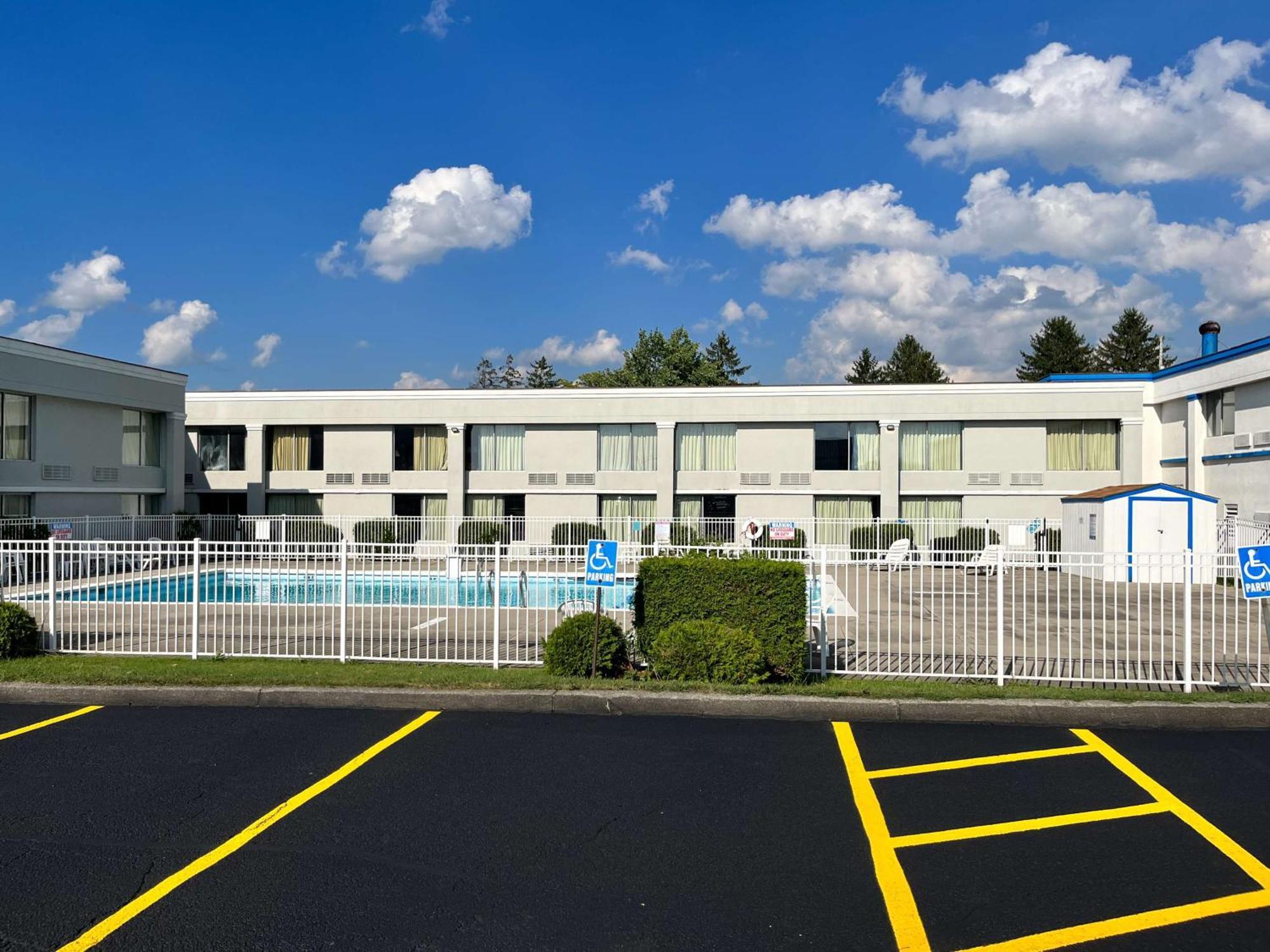 Studio 6 Suites Clarion, Pa Dış mekan fotoğraf